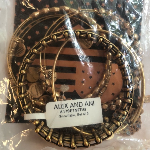 NWT Alex & Ani retired snowflake set of 5 bangle - Picture 2 of 5